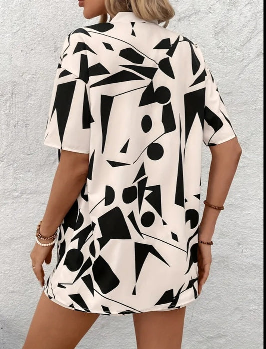 Set de damă cu cardigan imprimat cu fața deschisă și pantaloni scurți